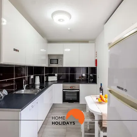 #002 Donalds Flat By Holidays * Albufeira