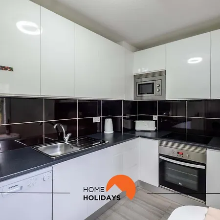 #002 Donalds Flat By Holidays Apartamento Albufeira