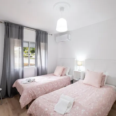 #002 Cozy Flat In * Albufeira