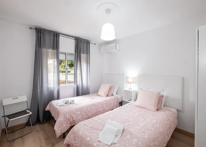 #002 Cozy Flat In Albufeira Central Stay * Albufeira