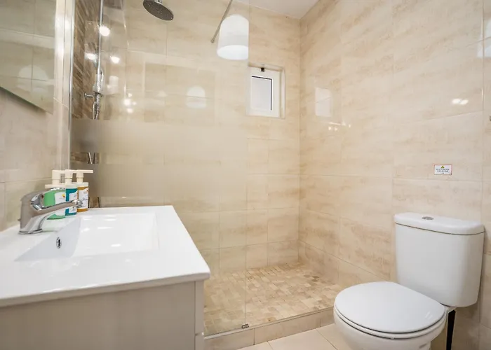 #002 Cozy Flat In Albufeira Central Stay * Albufeira