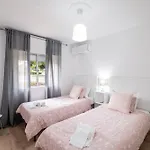 #002 Cozy Flat In * Albufeira