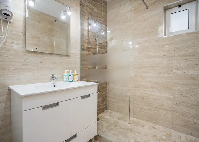 #002 Cozy Flat In Albufeira Central Stay Apartament *